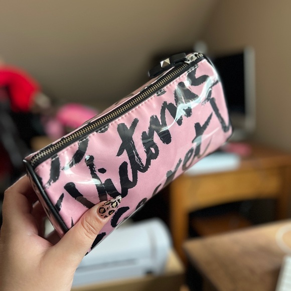 VICTORIA'S SECRET LARGE PINK SIGNATURE LOGO BEAUTY COSMETIC TRAVEL CASE BAG - Picture 4 of 13